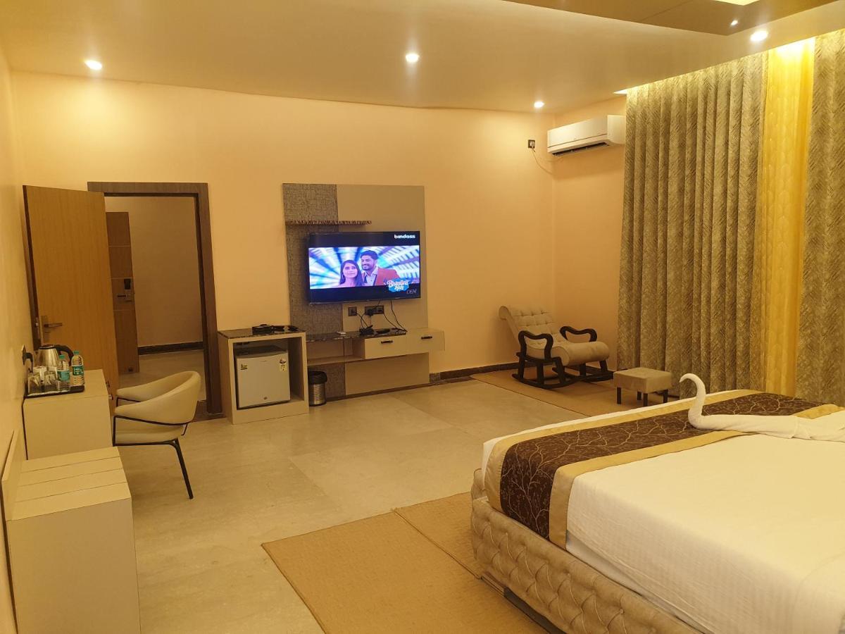Buddha Heritage Resort Bodh Gaya Buitenkant foto
